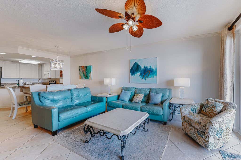 Beachfront resort condo with shared pool, tennis court, free WiFi, central AC