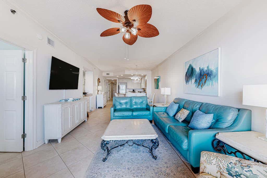 Beachfront resort condo with shared pool, tennis court, free WiFi, central AC