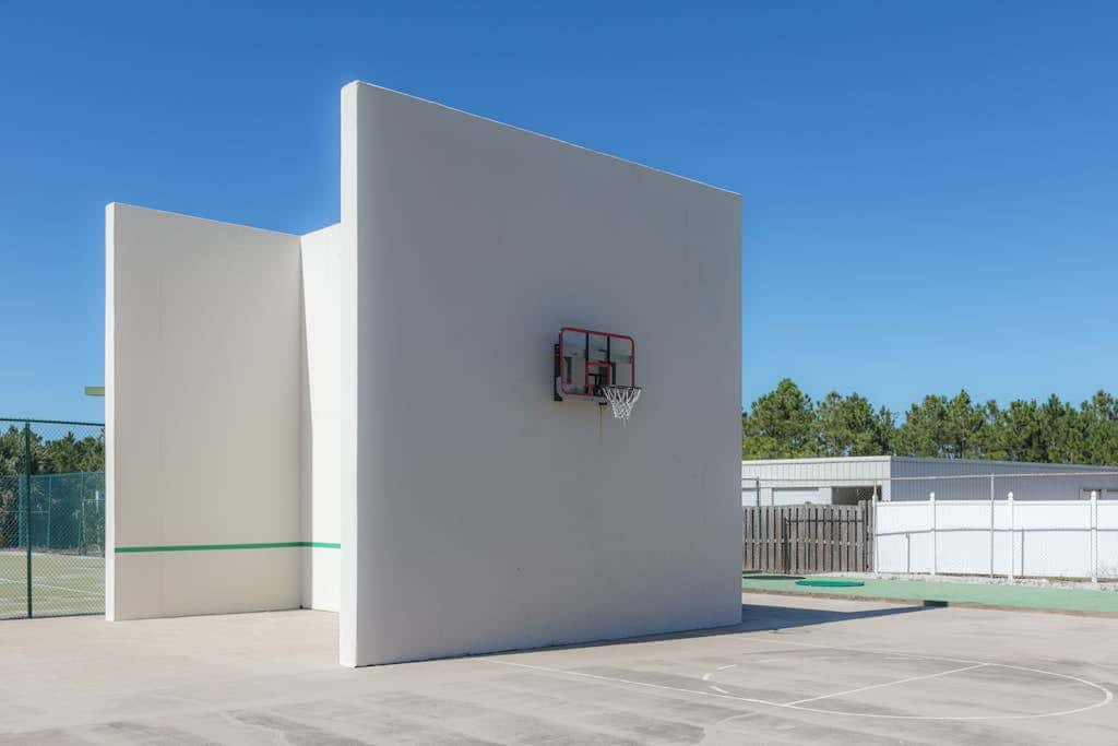 Gulf-front getaway with pool, hot tub, athletic courts & central AC