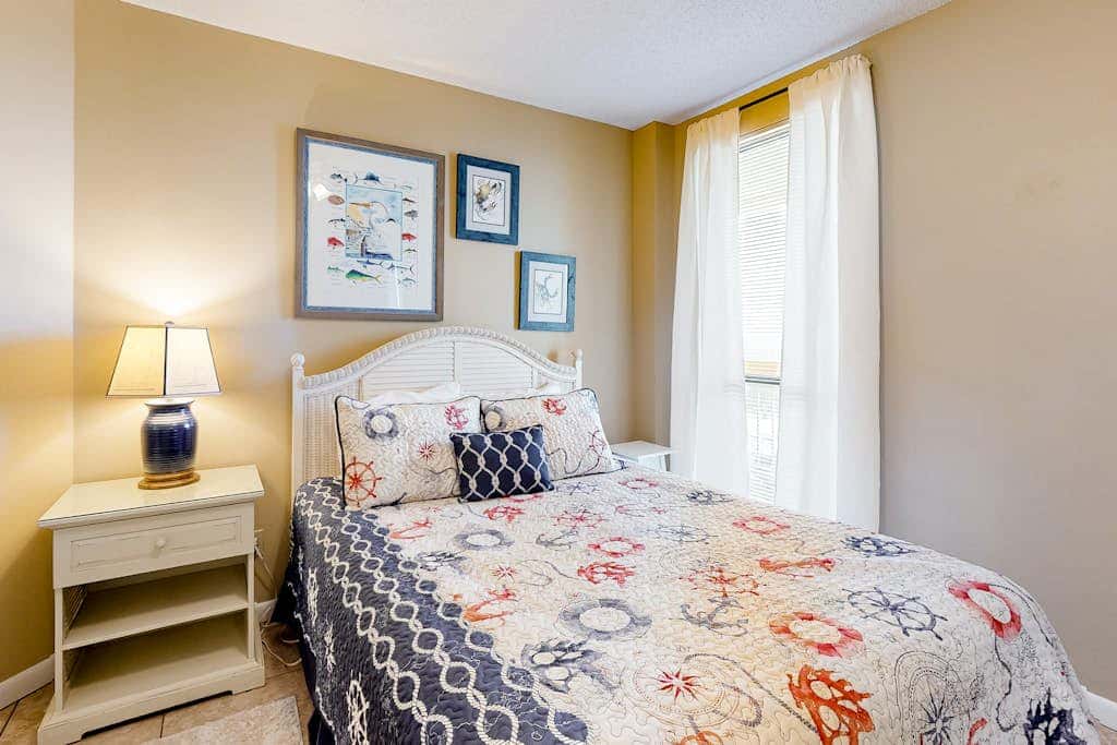Gulf-front getaway with pool, hot tub, athletic courts & central AC