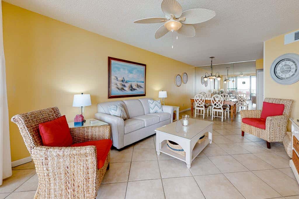 Gulf-front getaway with pool, hot tub, athletic courts & central AC
