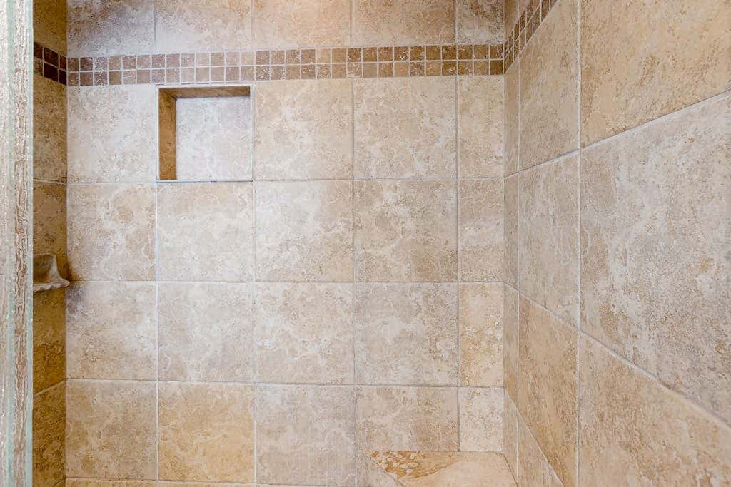 Gulf-front getaway with pool, hot tub, athletic courts & central AC