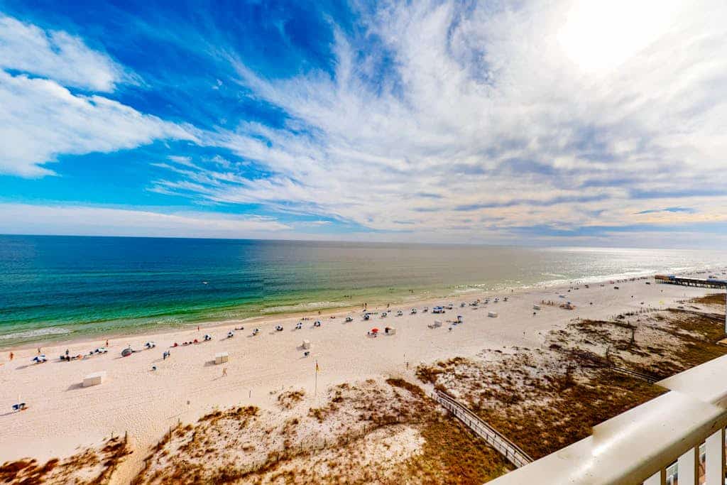 Lighthouse 906