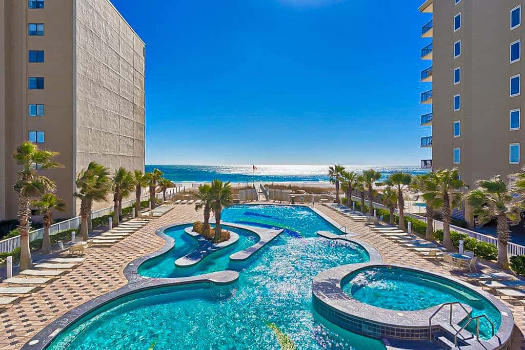 Gulf view condo on top floor with pools, hot tubs, saunas, gym & beach access