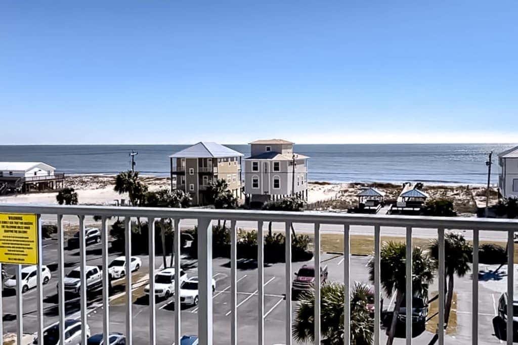 505A - Waterview condo w/ open layout, W/D, & AC - hot tub, pool, & tennis court