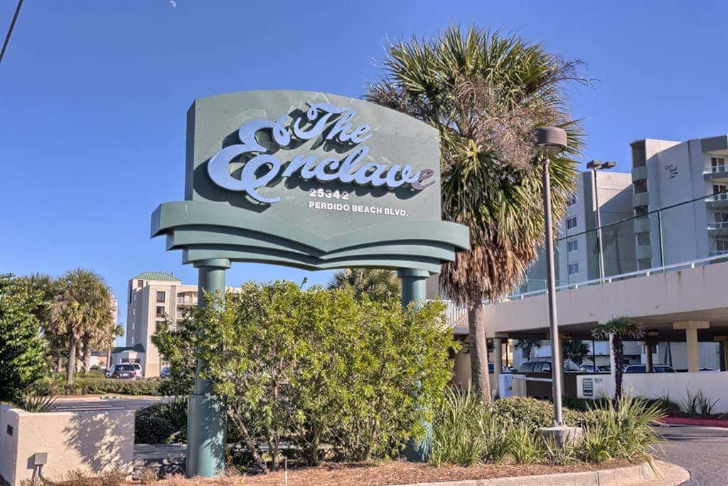 Gulf-front condo w/ beach access, indoor/outdoor pool, & tennis courts