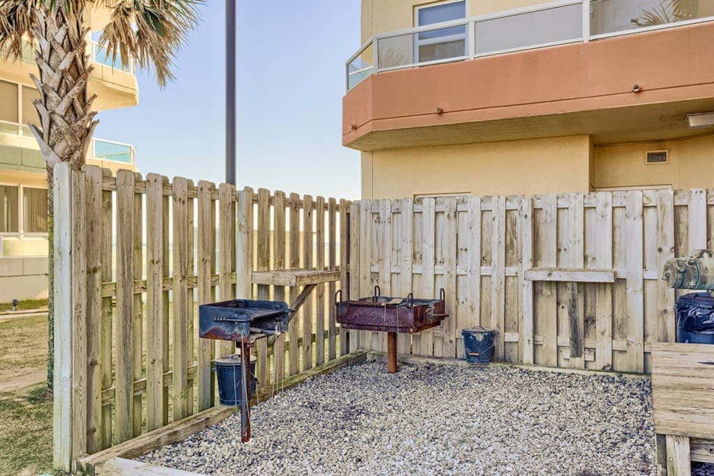 Gulf-front condo w/ beach access, indoor/outdoor pool, & tennis courts