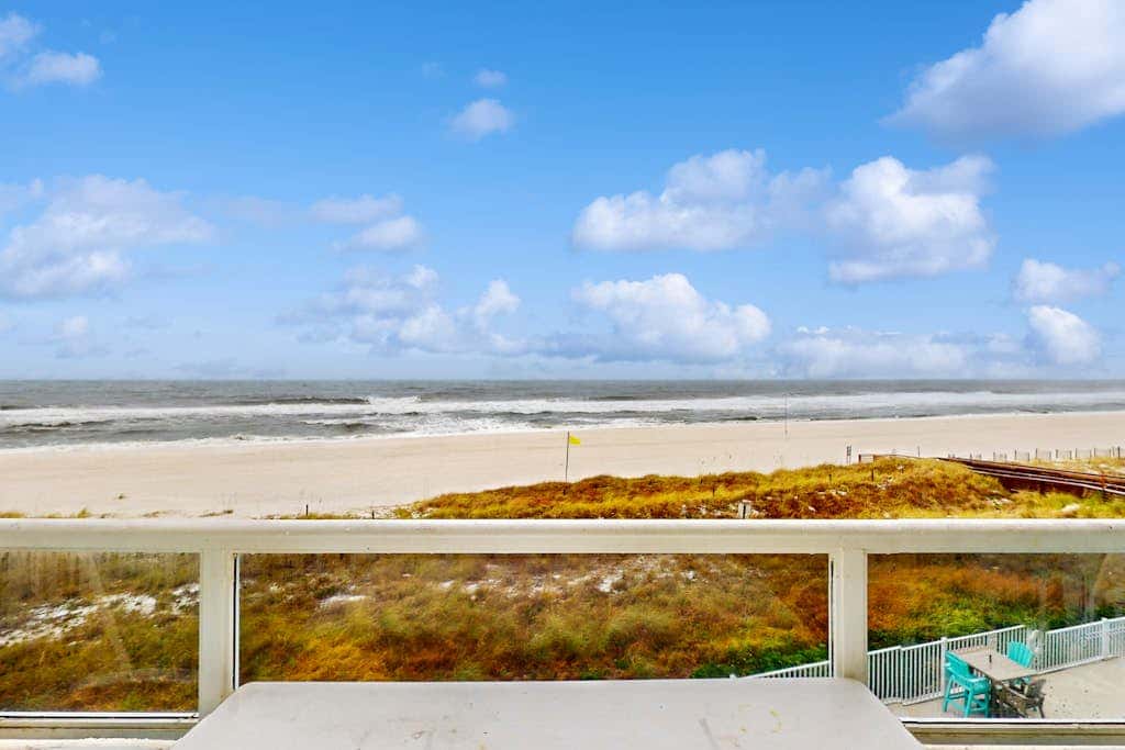 Gulf-front condo w/ beach access, indoor/outdoor pool, & tennis courts