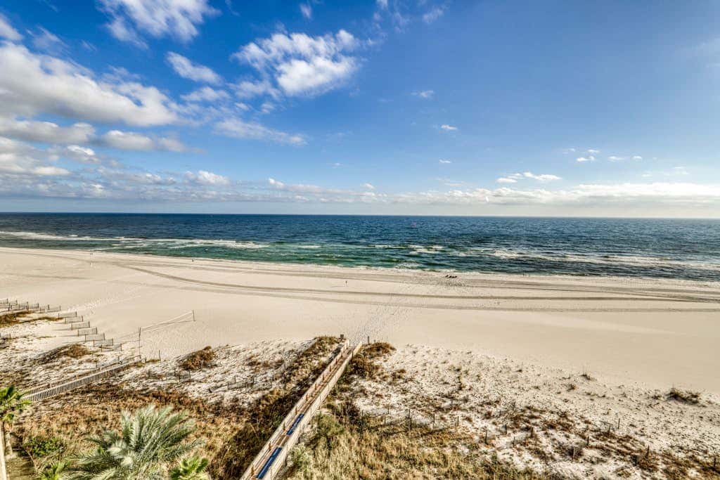 Gorgeous gulf-view condo with indoor & outdoor pools Sauna & boardwalk