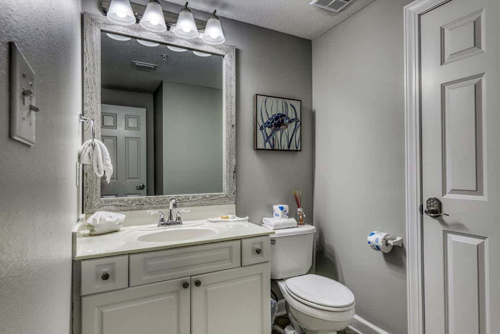 Gorgeous gulf-view condo with indoor & outdoor pools Sauna & boardwalk