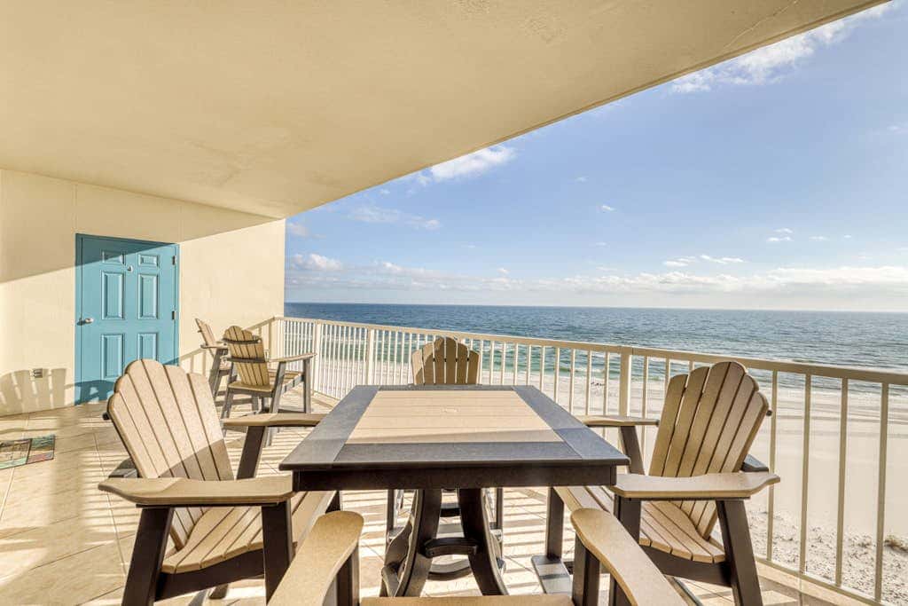 Gorgeous gulf-view condo with indoor & outdoor pools Sauna & boardwalk