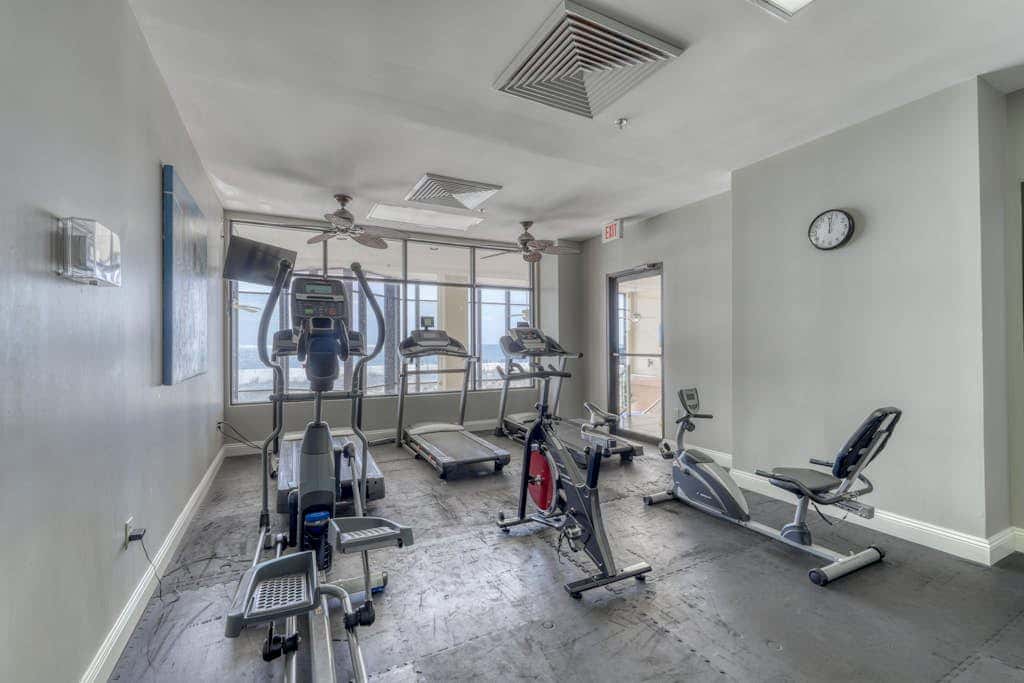 Gulf front condo with pools, hot tub - ocean view, covered balcony & washer, dryer
