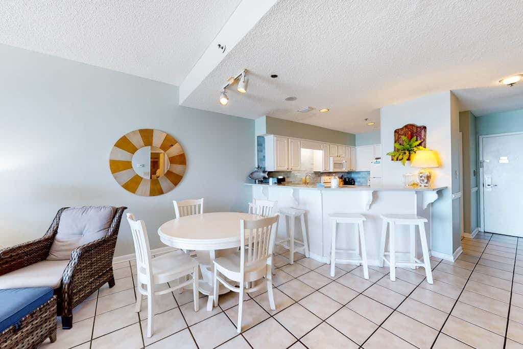 Gulf front condo with pools, hot tub - ocean view, covered balcony & washer, dryer