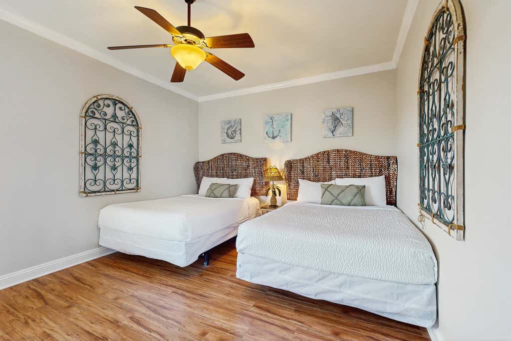 Three-Story Home w/Washer/Dryer, Gas Grill, Central A/C, & Shared Pool, Hot Tub