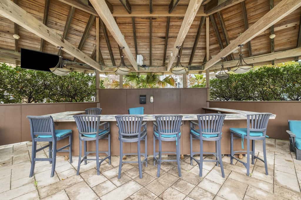 Three-Story Home w/Washer/Dryer, Gas Grill, Central A/C, & Shared Pool, Hot Tub
