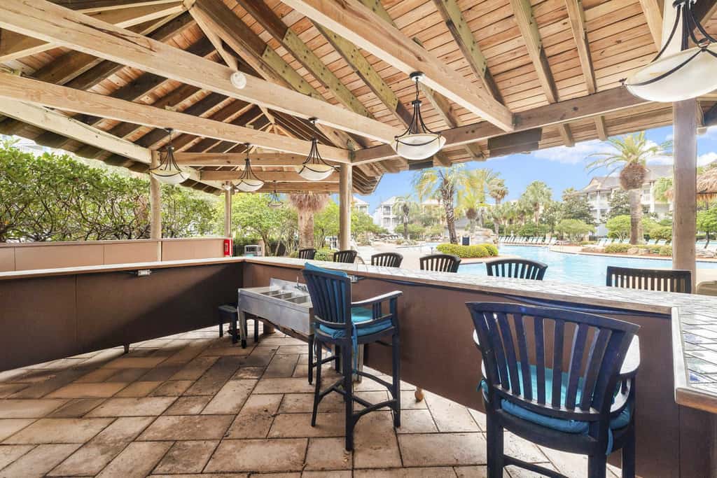 Three-Story Home w/Washer/Dryer, Gas Grill, Central A/C, & Shared Pool, Hot Tub