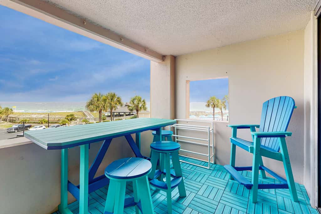 Second-Floor Ocean & Gulf Front Condo w Free WiFi, 2 Balconies, Shared Pool, AC