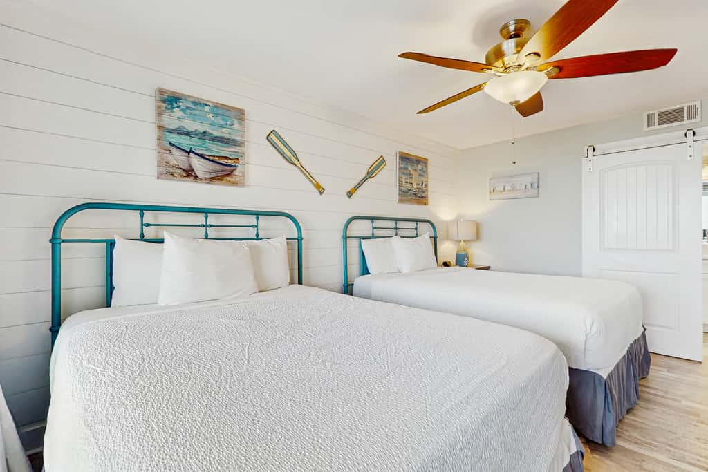 Second-Floor Ocean & Gulf Front Condo w Free WiFi, 2 Balconies, Shared Pool, AC