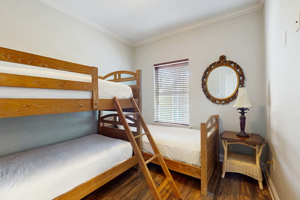 Gorgeous, multi-level home with pool, hot tub & two balconies - dog-friendly