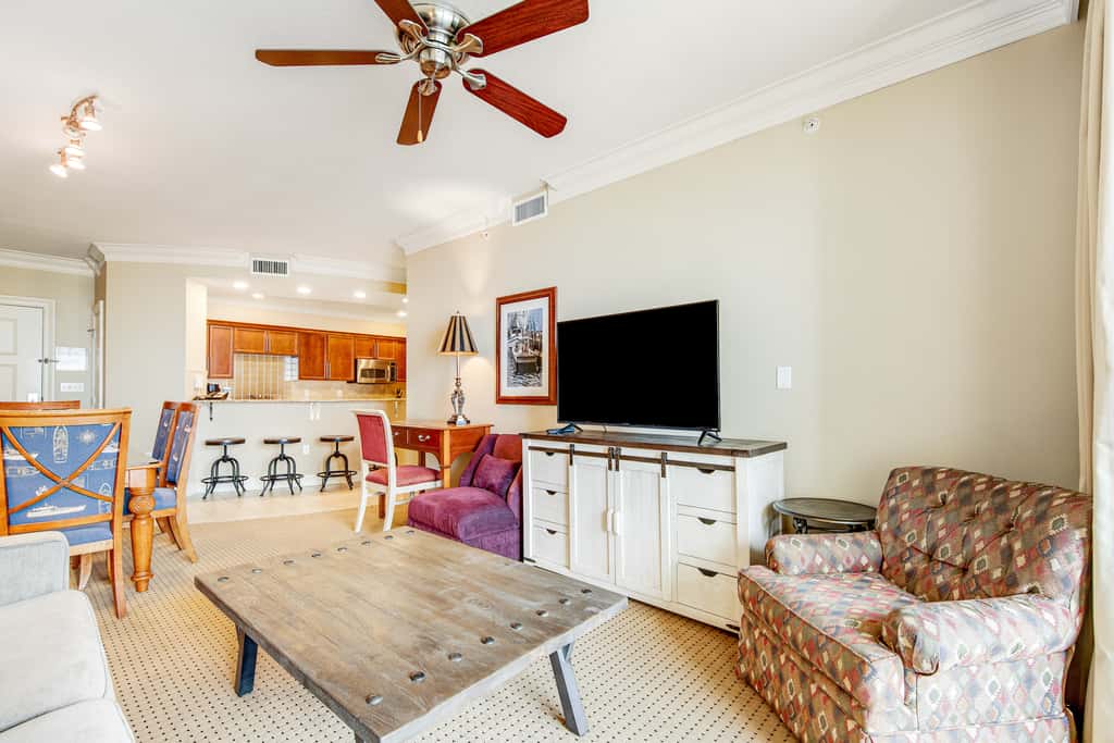 Emerald Grande 1023