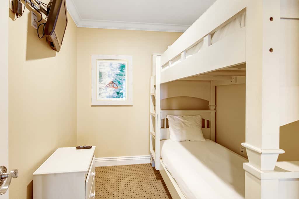 Emerald Grande 1023