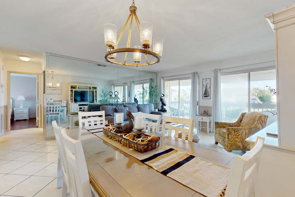Waterfront condo in private beach resort, best free amenities in Destin!