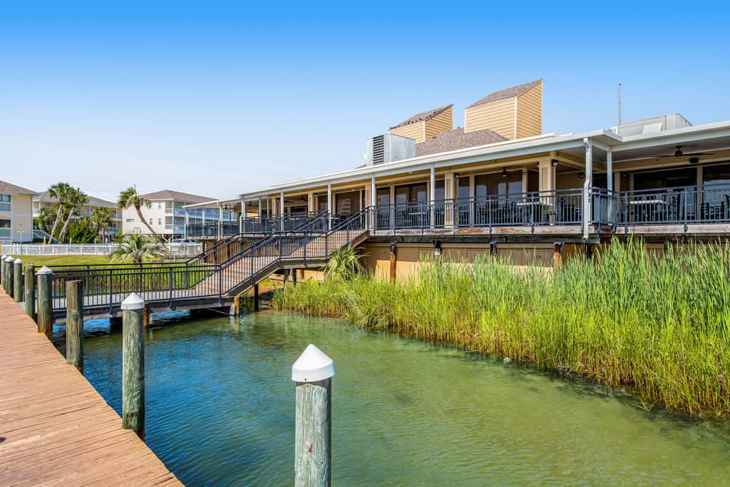 Waterfront condo in private beach resort, best free amenities in Destin!
