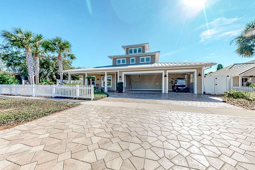 Beachside Craftsman with pool, hot tub, watchtower views, balcony, & golf cart