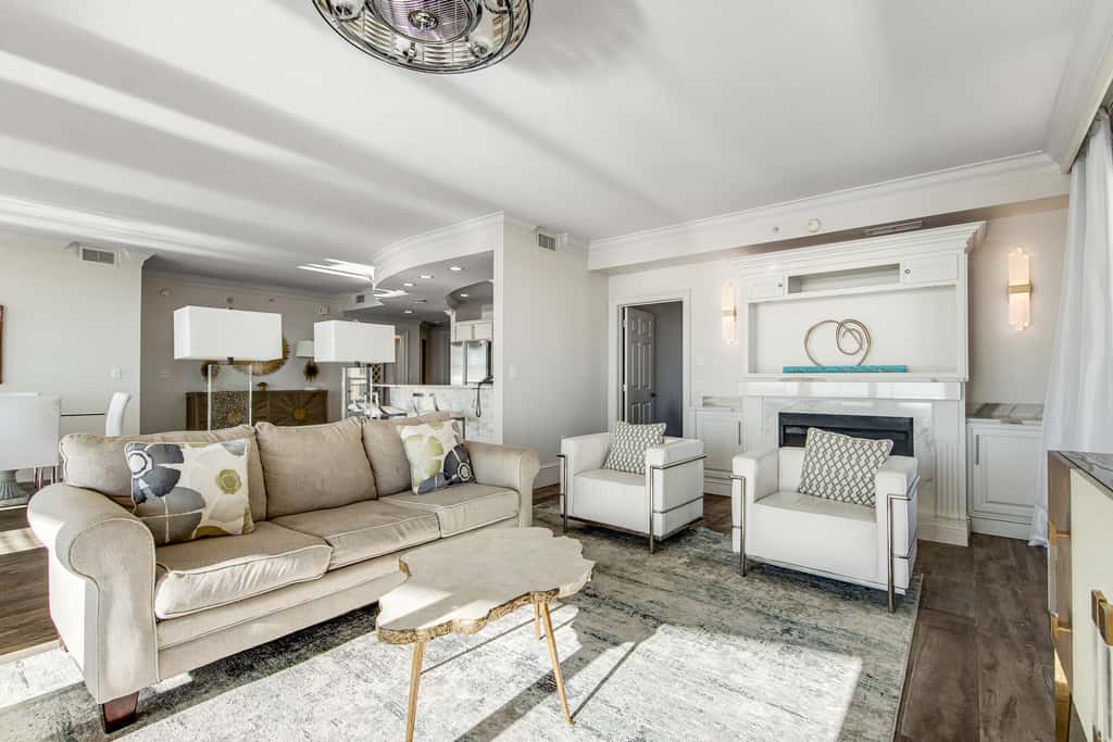 Emerald Grande 1025