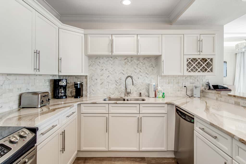 Emerald Grande 1025