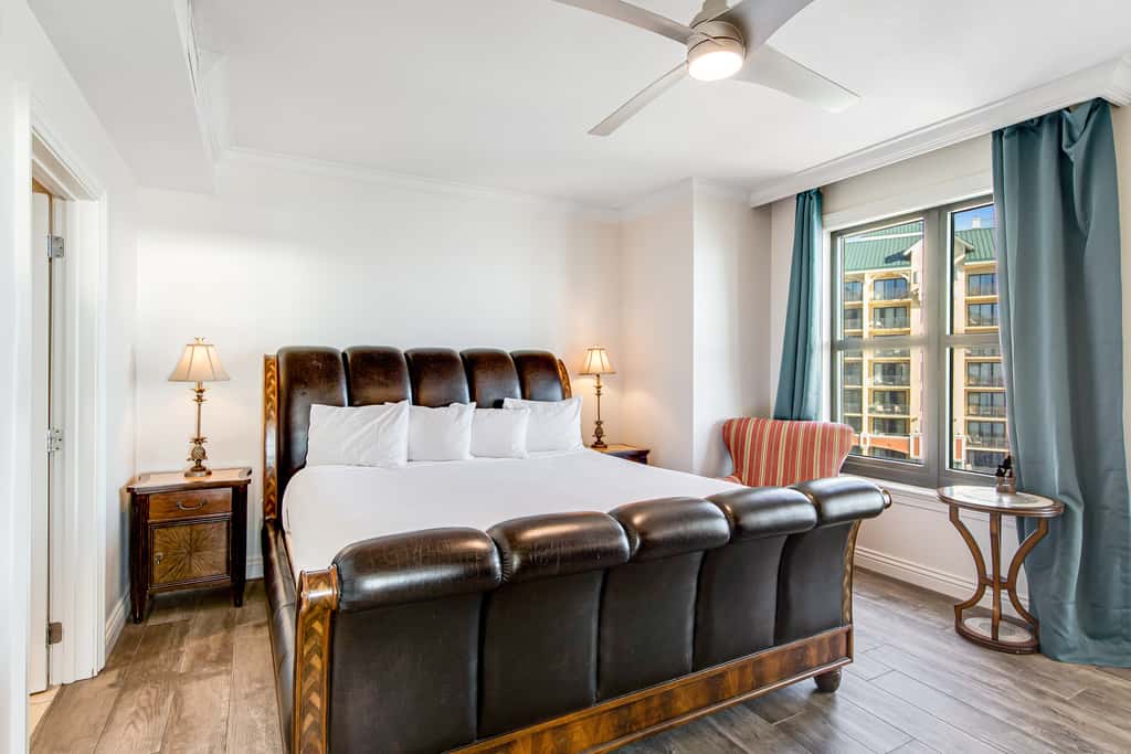 Emerald Grande 1025