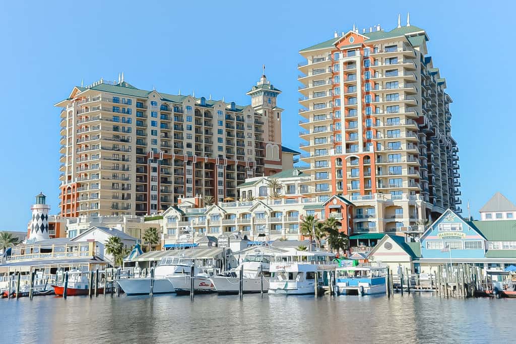 Emerald Grande 1025