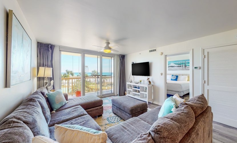 Pelican Beach Resort 316