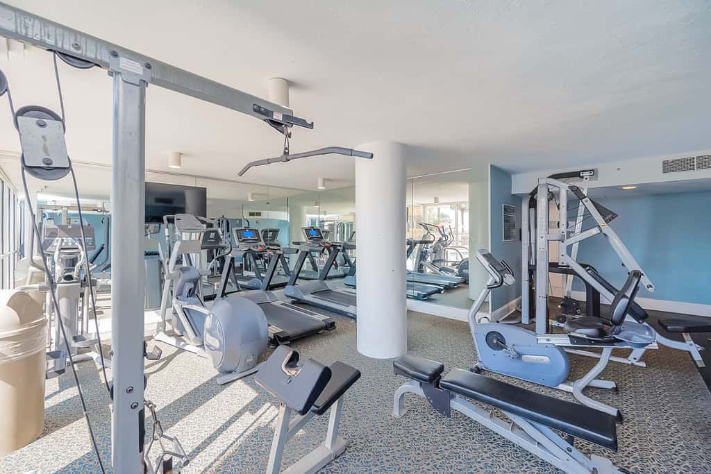 3rd-floor, Gulf-view condo at beachfront resort with pools, hot tub & two gyms