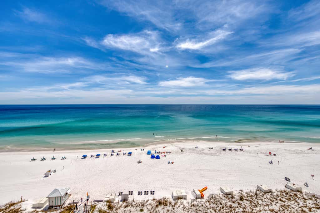 3rd-floor, Gulf-view condo at beachfront resort with pools, hot tub & two gyms