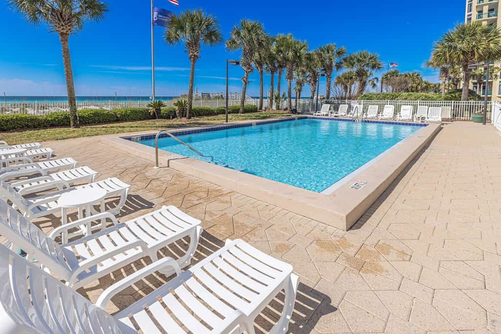 Breakers East 1203