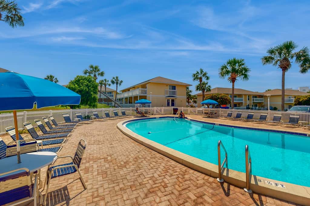 Inviting condo with dock, pool, hot tub & private beach - dog-friendly