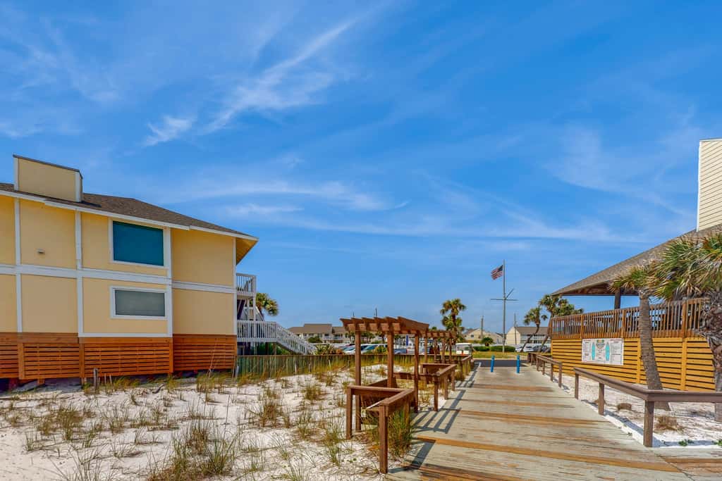 Inviting condo with dock, pool, hot tub & private beach - dog-friendly