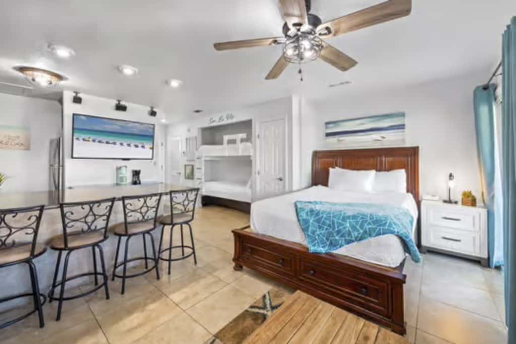 Sandpiper Cove 8244