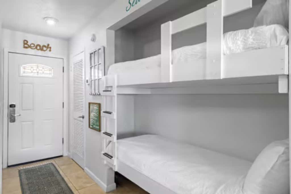 Sandpiper Cove 8244