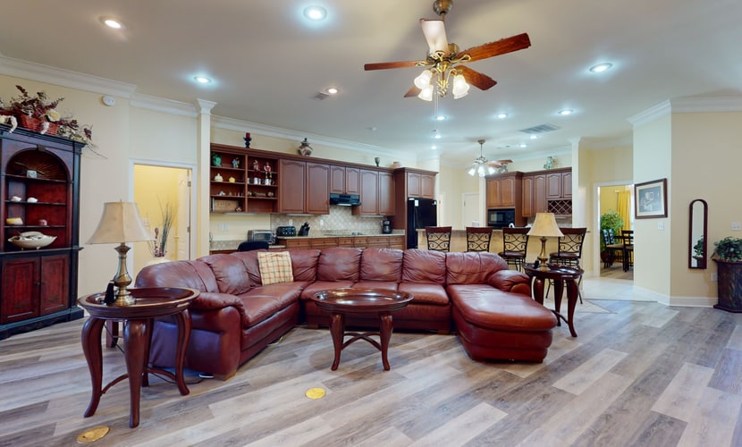 Tropical home near the beach with pool & tennis access - grill, W/D, and AC
