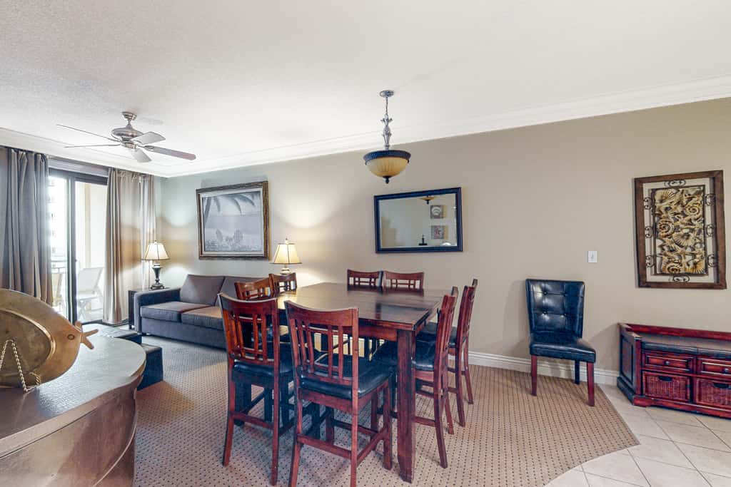 Gulf-front retreat with pools, hot tubs, & gym