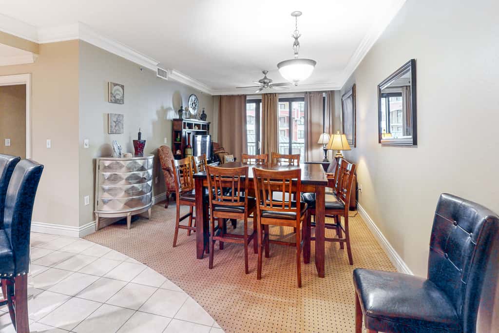 Gulf-front retreat with pools, hot tubs, & gym