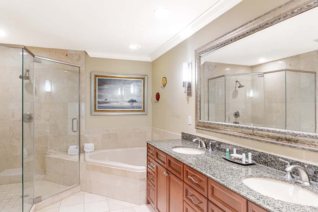 Gulf-front retreat with pools, hot tubs, & gym
