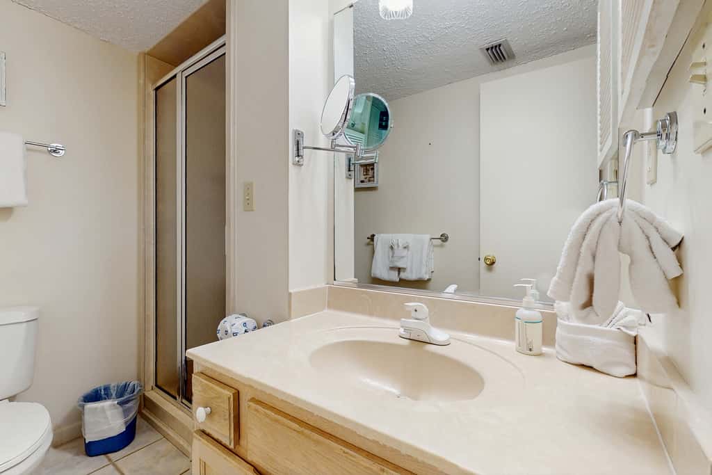 Jetty East 306B