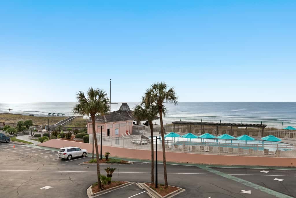 Jetty East 306B