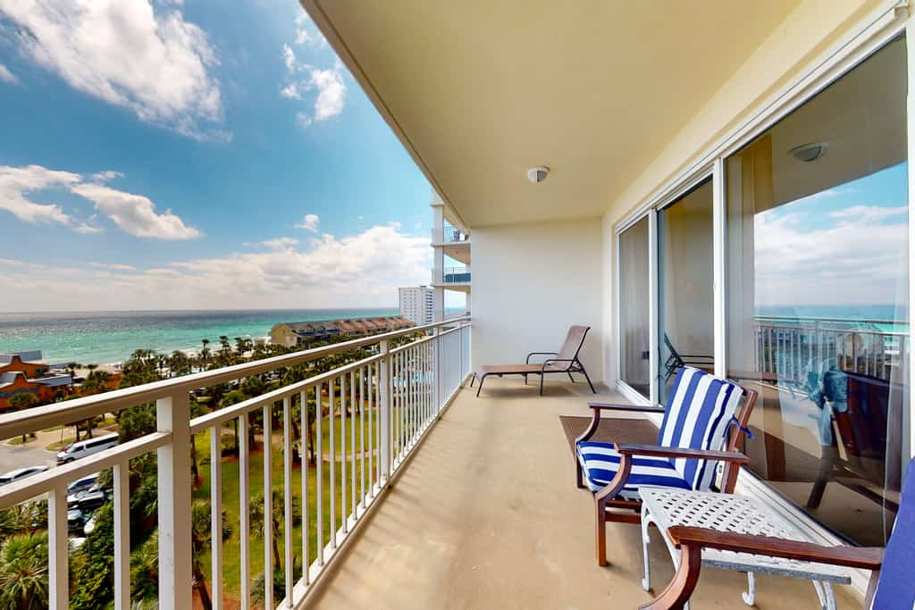 Sterling Shores 701