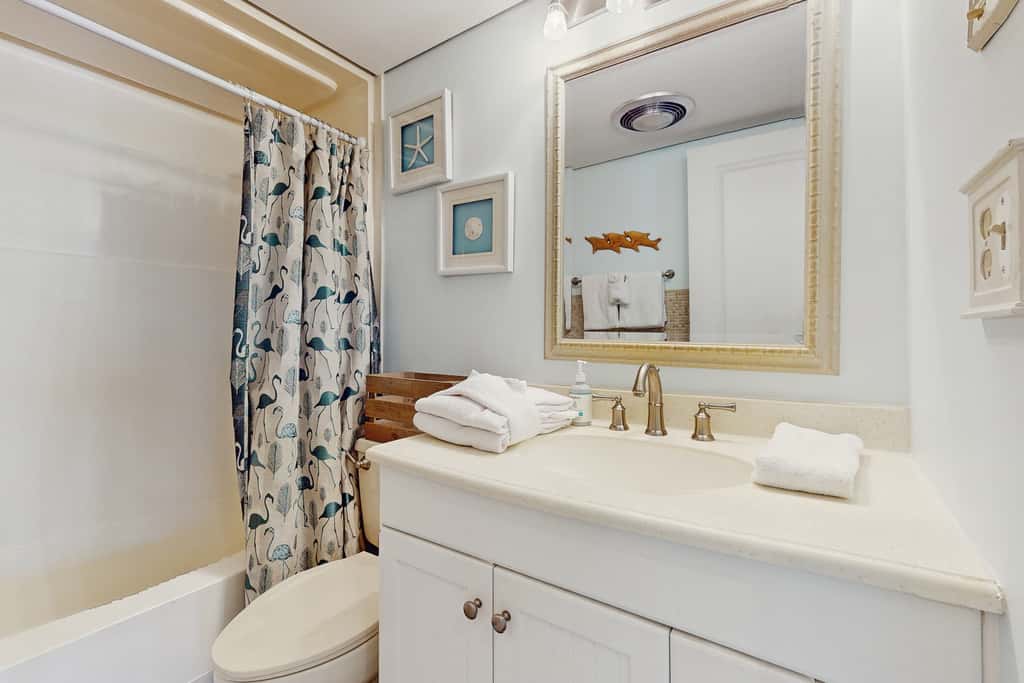 Calming condo with hot tub, tennis court, pool, & balcony