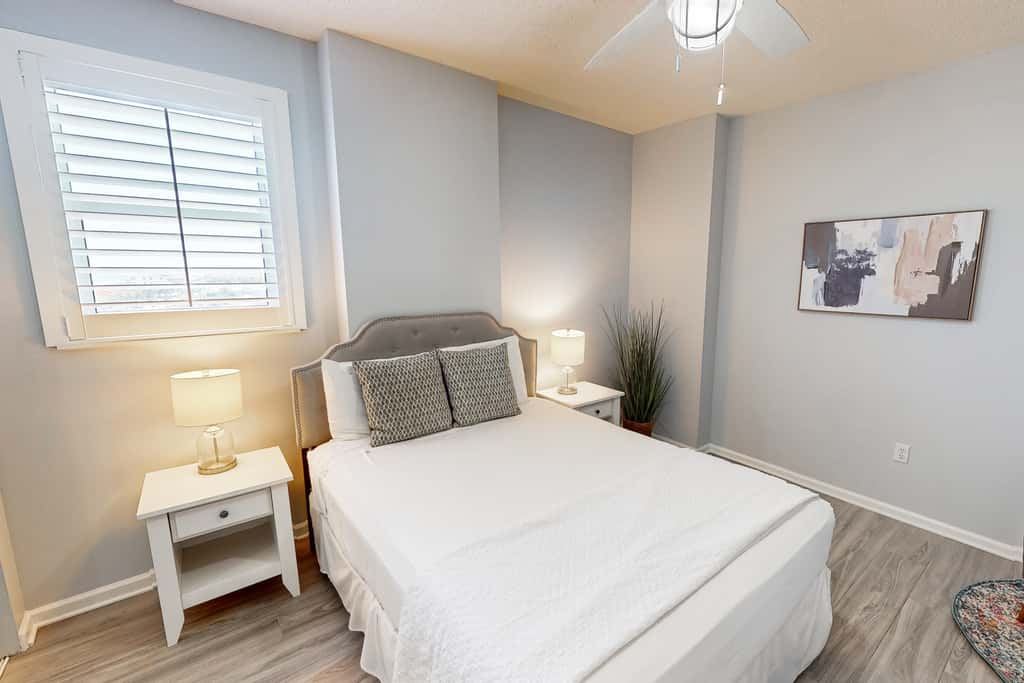 Gorgeous coastal home with plenty of space and easy beach access