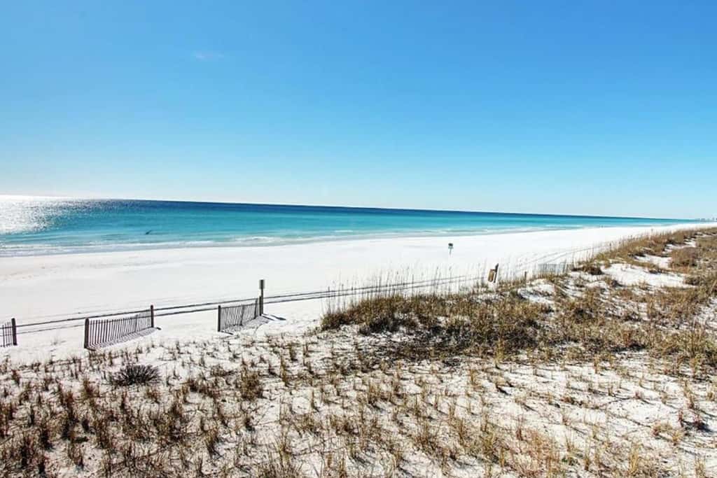 Gorgeous coastal home with plenty of space and easy beach access